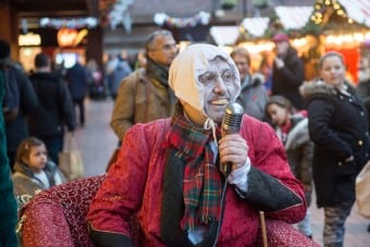 A Christmas Carriage Walkabout Street Theatre Show
